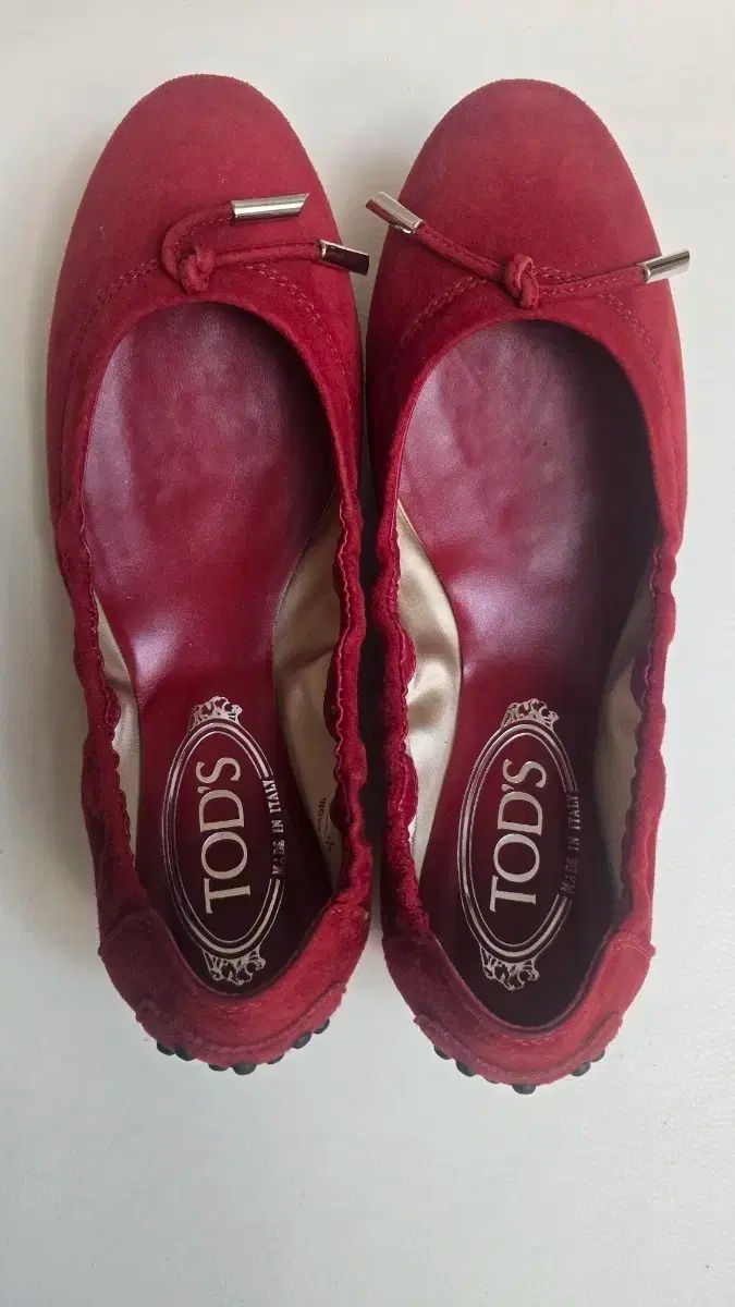 トッズ レッド スウェード バレリーナ フラット 35 5