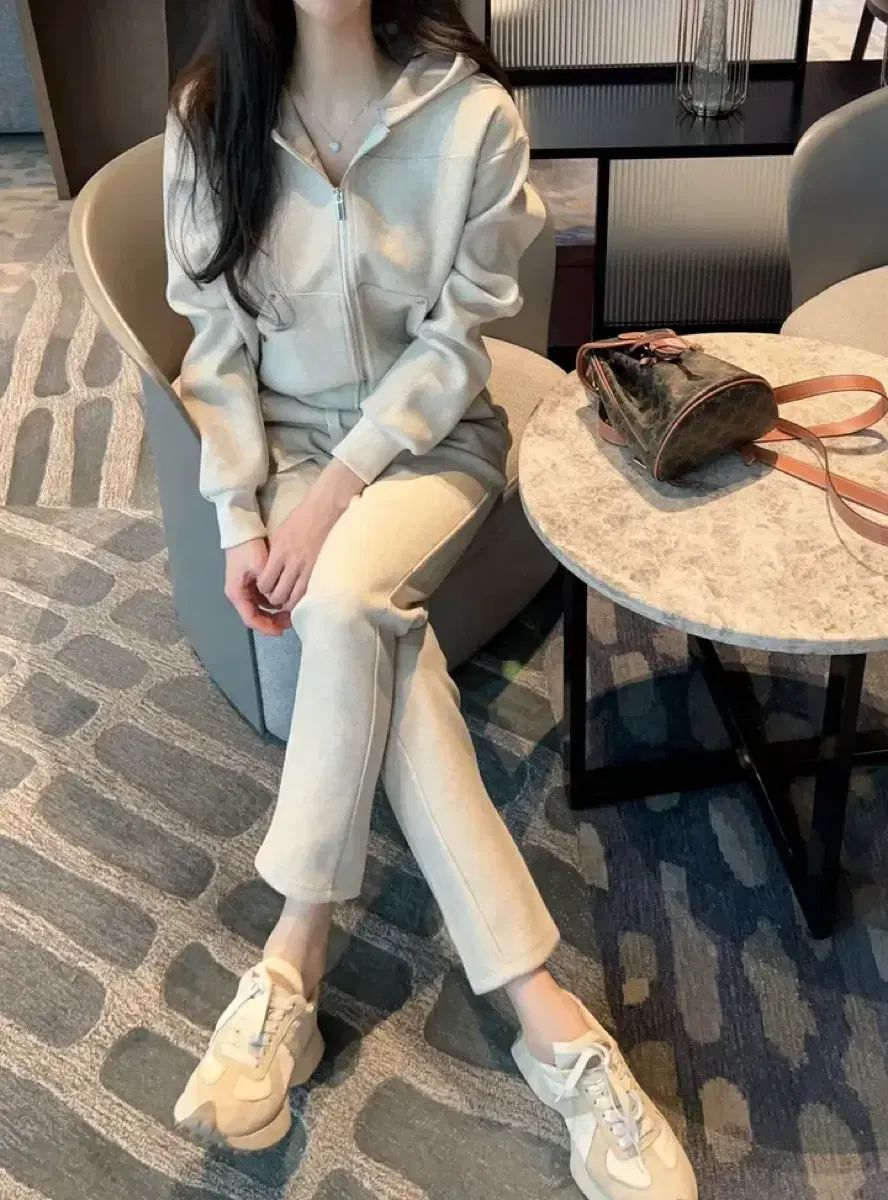 セットアップ トレーニングウェア セット フードジップアップ ズボン アーバン