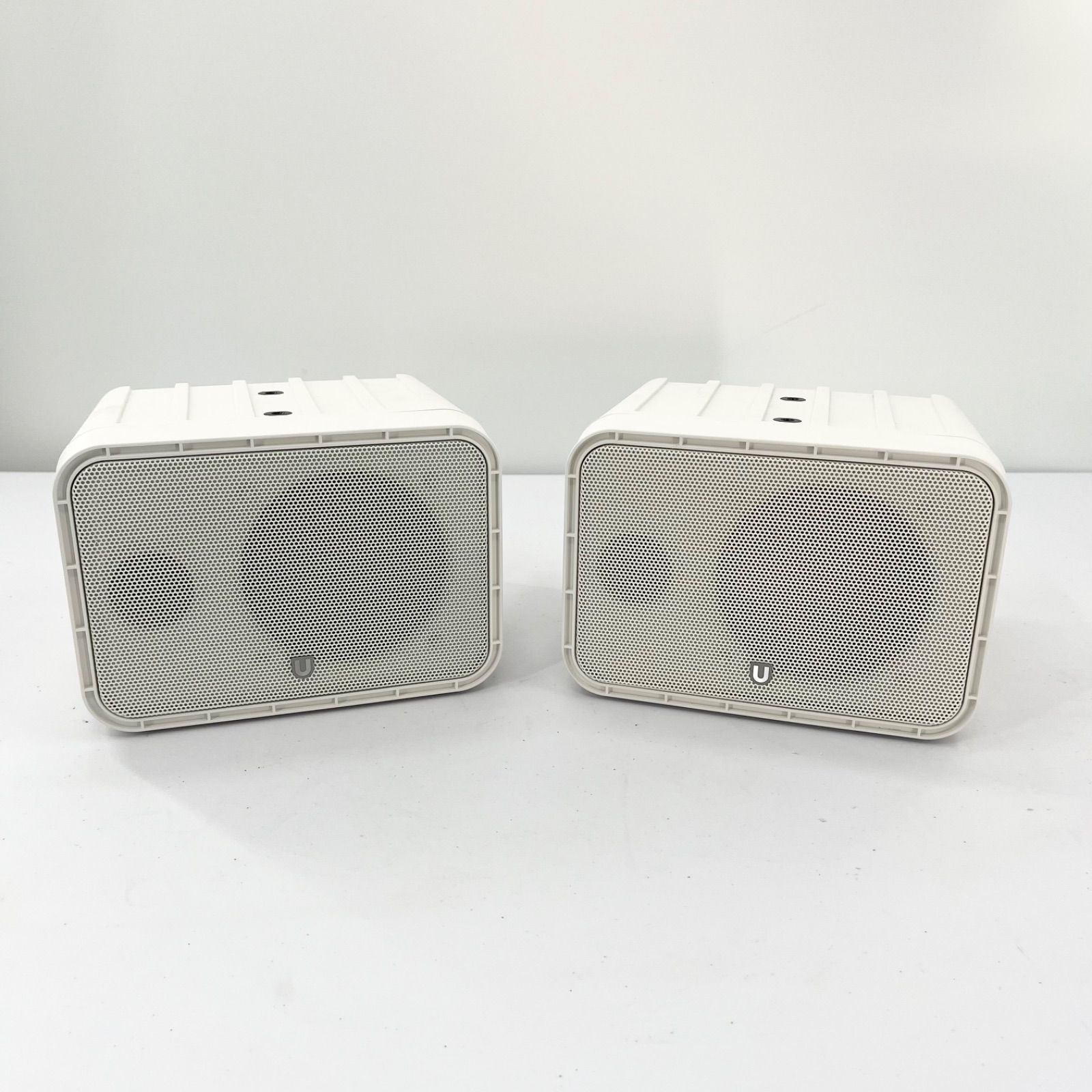USEN（ユーセン）UCS‑1001 店舗向けパッシブスピーカー ペア 6Ω 25W 