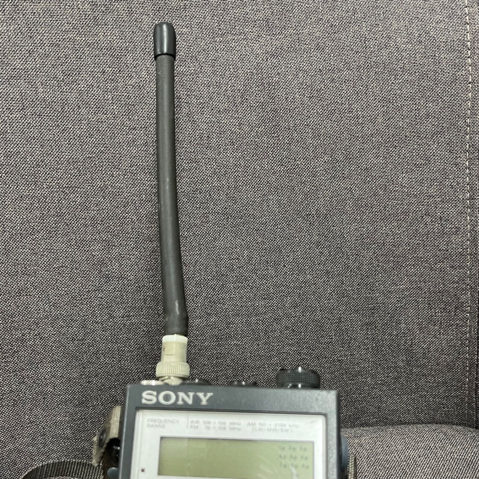 Sony ソニー　トランシーバー　２台　ビンテージ　昭和レトロモダン　ジャンク。 Sony ソニー トランシーバー 2台 ビンテージ 昭和レトロモダン