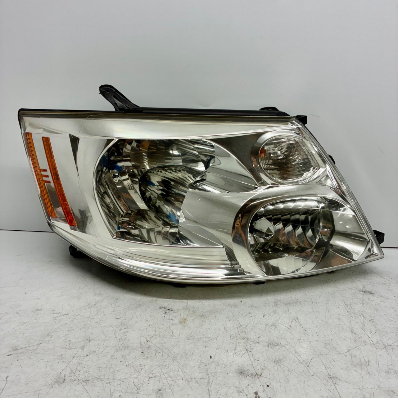 アルファード ANH10 MNH10 前期 HID ヘッドライト 左右セット