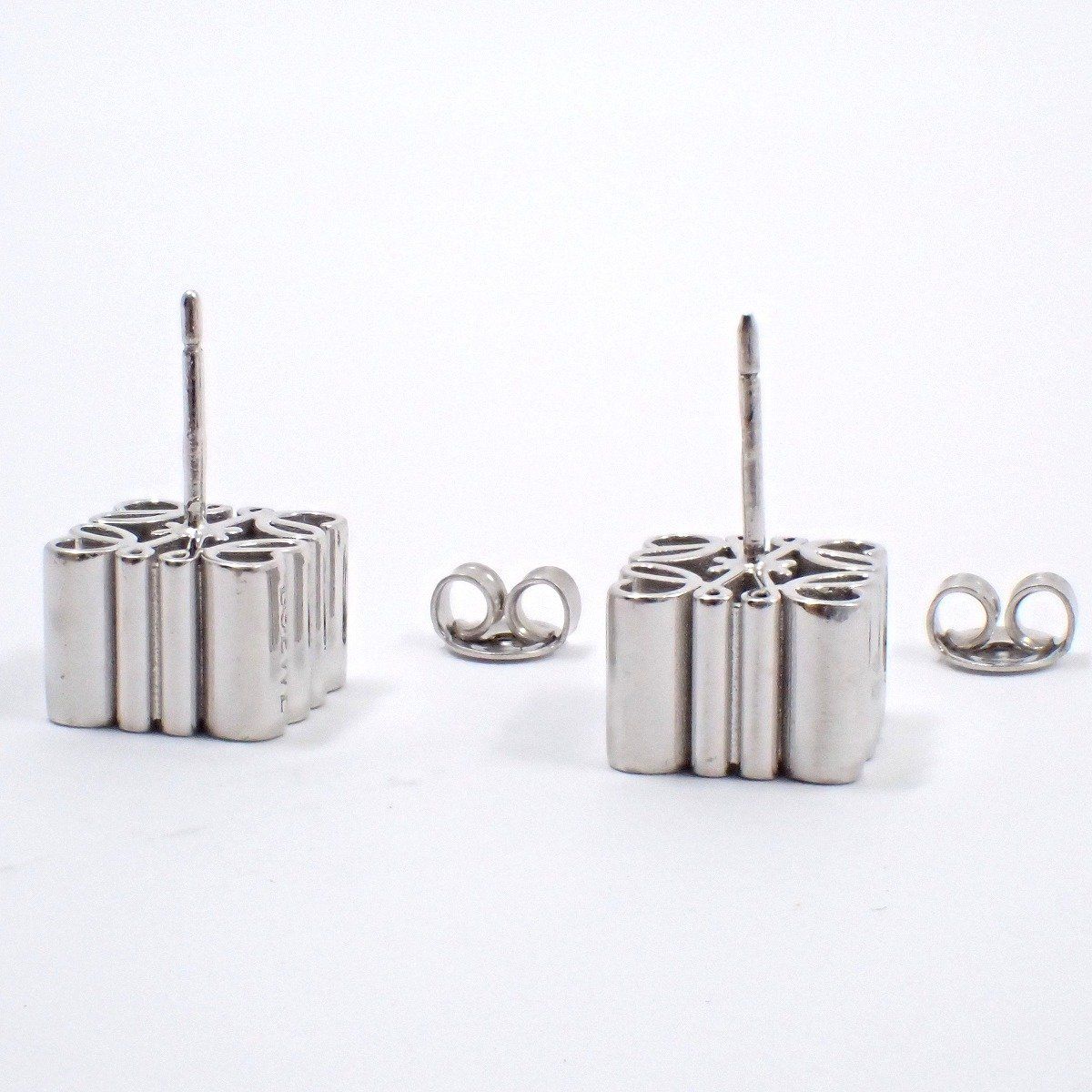 LOEWE ロエベ アナグラム キューブ スタッズ ピアス シルバー925