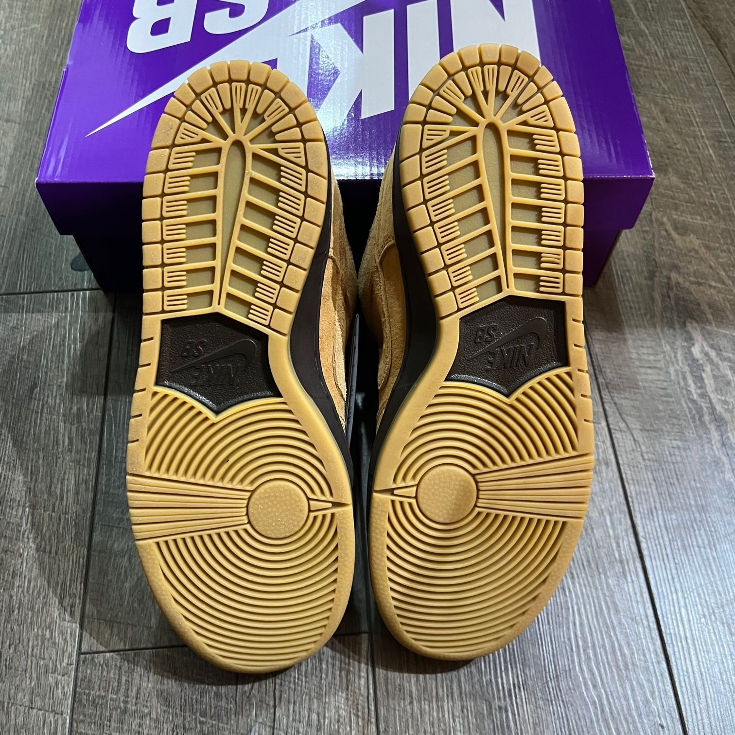 未使用 Nike SB Dunk Low Pro 