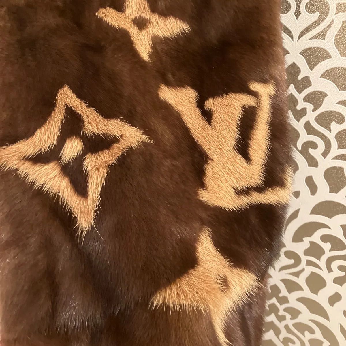 ルイヴィトン ミンクストール 180センチ素敵