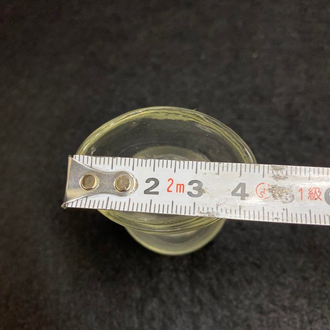 明治期 ウランガラス 小瓶 高さ6.4㎝ 東な6-1118① - メルカリ