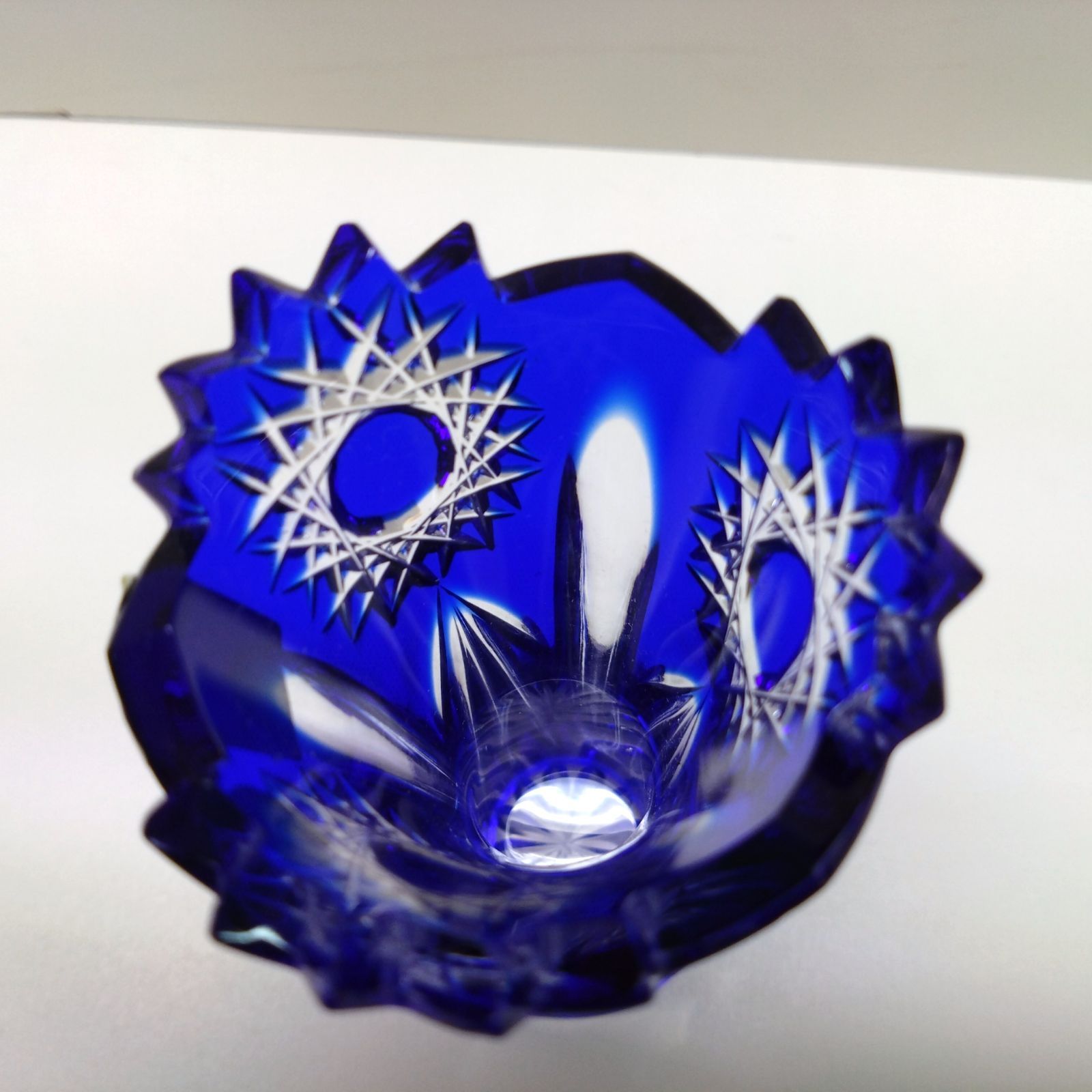 74623 ボヘミア クリスタル カット 切子 花瓶 青 - メルカリ