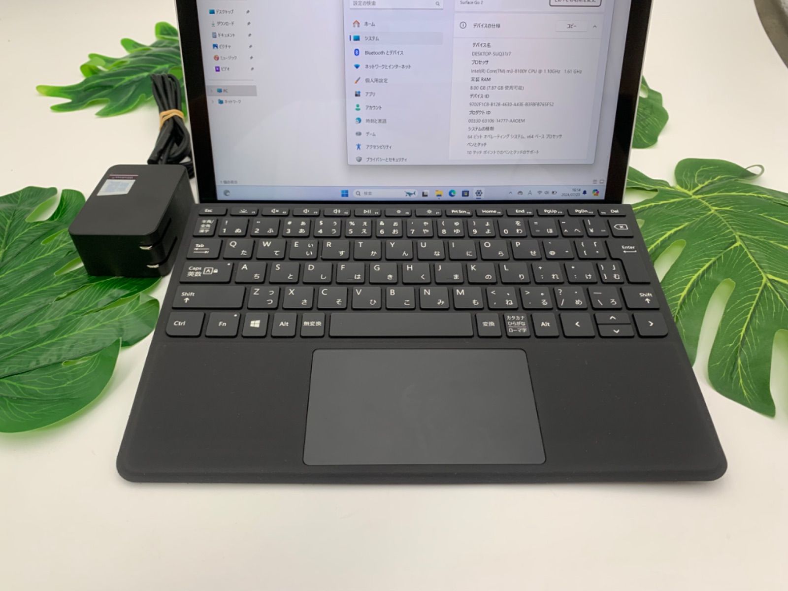 Surface Go 2 LTE 対応 美品 CUPCore m3-8100y / 1.1GHz - メルカリ