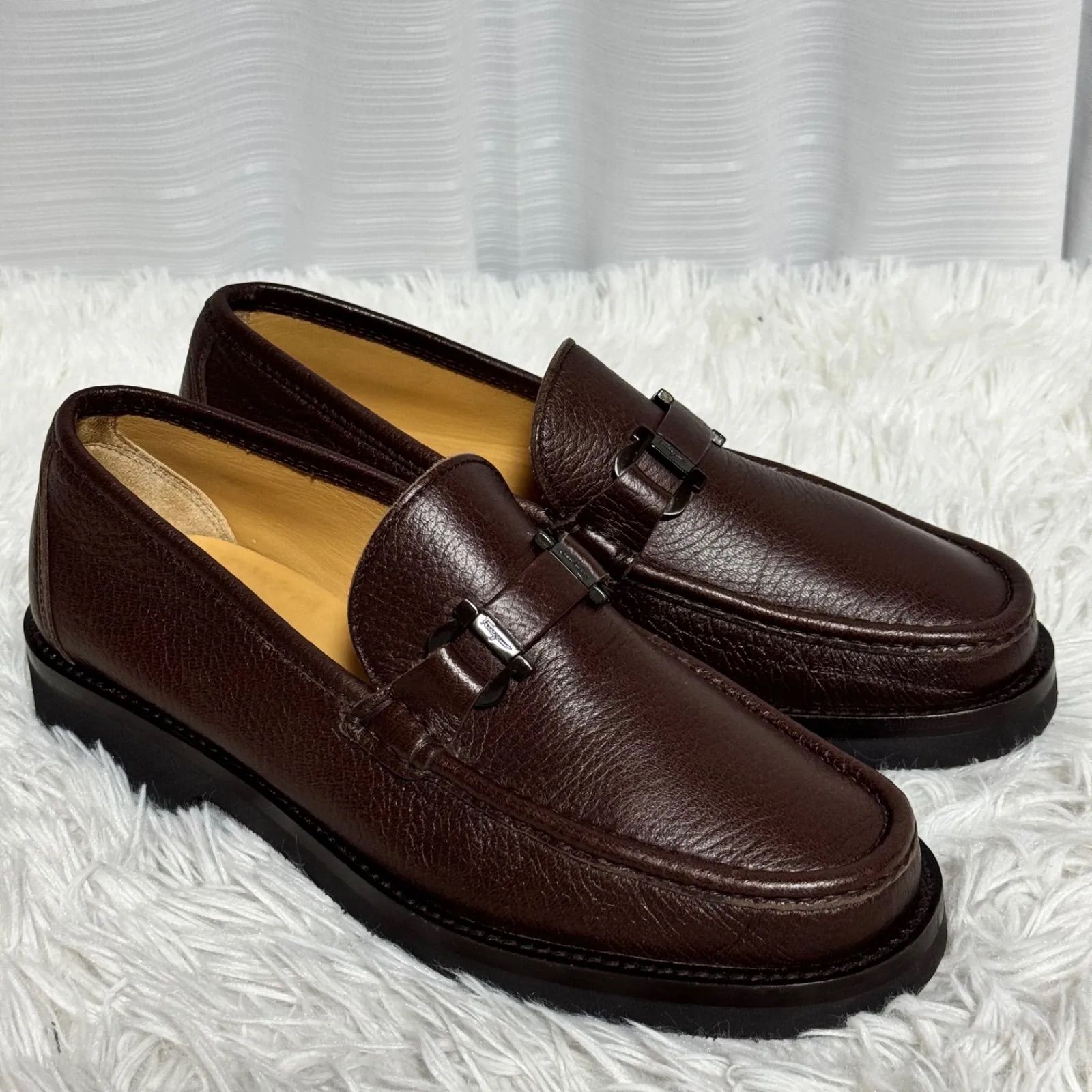 フェラガモ FERRAGAMO メタル ビット ガンチーニ レザー ローファー 