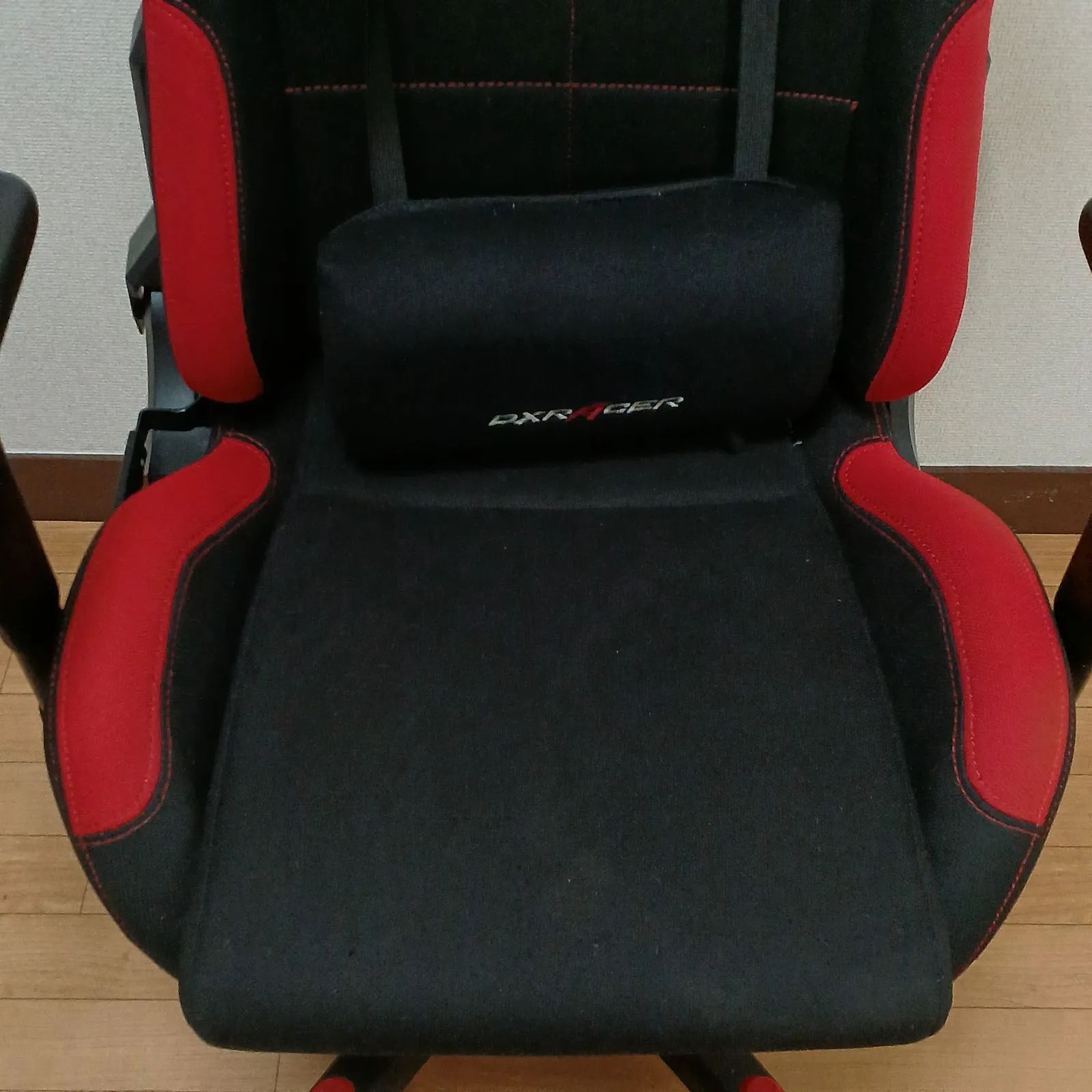 DXRacer スタンダードモデル ゲーミングチェア