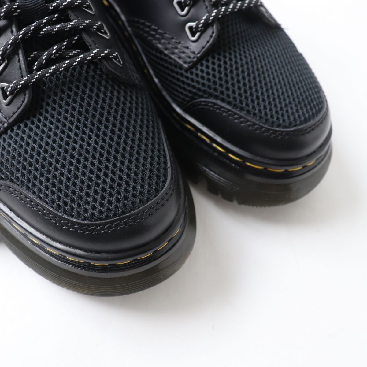 未使用品☆Dr.Martens ドクターマーチン TARIK LO TG 27393001