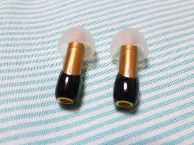 X10イヤホン A2DCメス デチャッタブル 改造作業