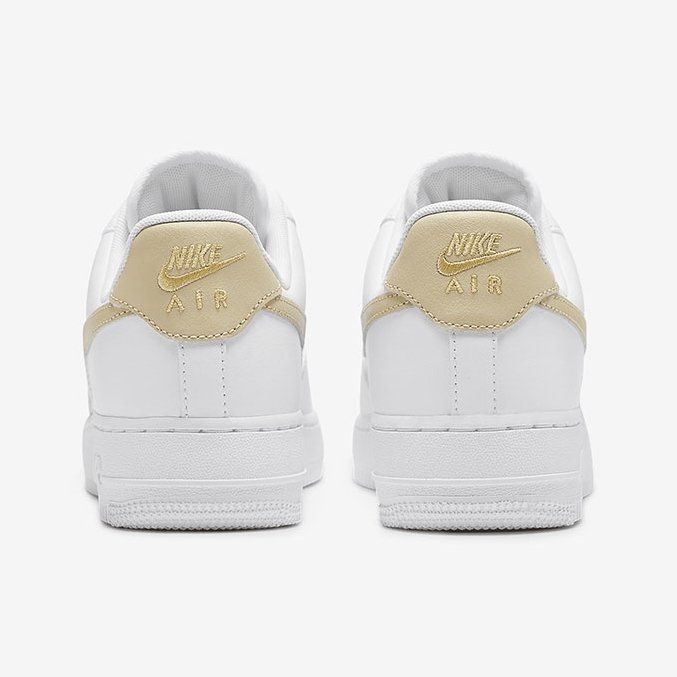 NIKE ナイキ エアフォース1 W AF1 WMNS AIR FORCE1 '07 ESS GOLD /White Beige ホワイト×ベージュ  CZ0270-105 メンズ スニーカー エア フォース ワン ロー - メルカリ