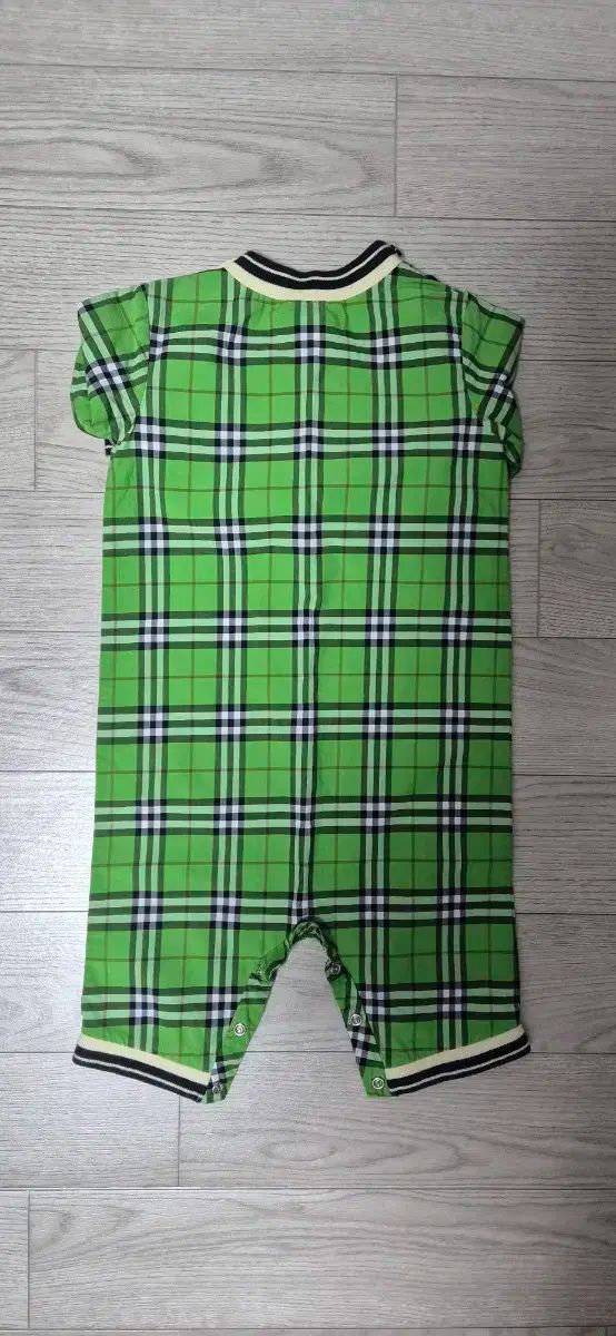 BURBERRY(バーバリー ) ベビー ボディスーツ BURBERRY ベビー ボディ