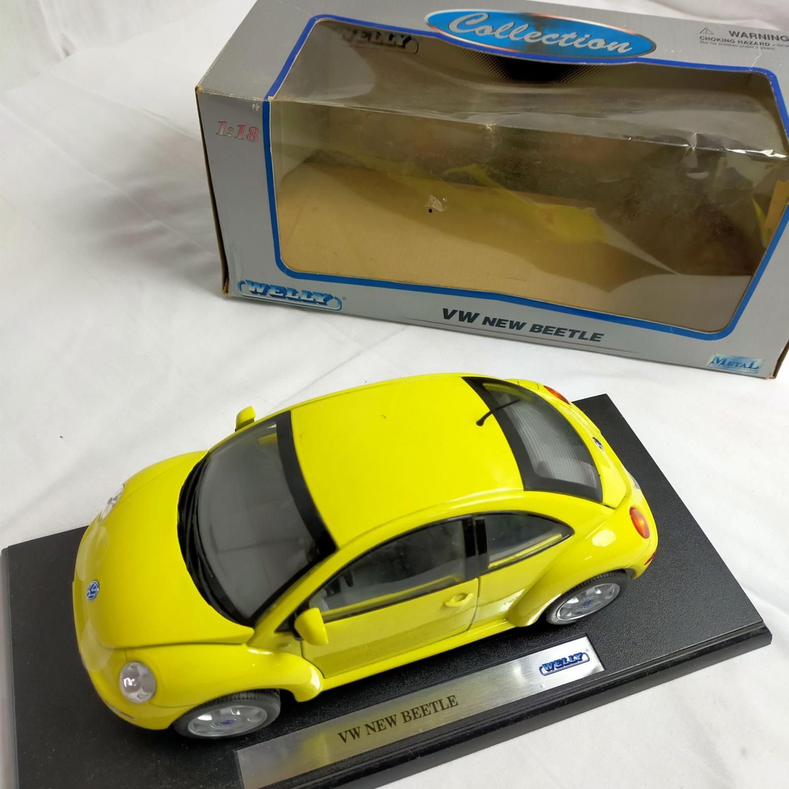 WELLY ミニカー VWビートル 1/18 イエロー【中古】 WELLYミニカー VW