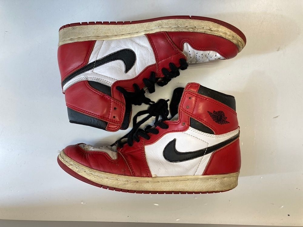 ジョーダン JORDAN Nike Air Jordan 1 Retro High Chicago 1994
