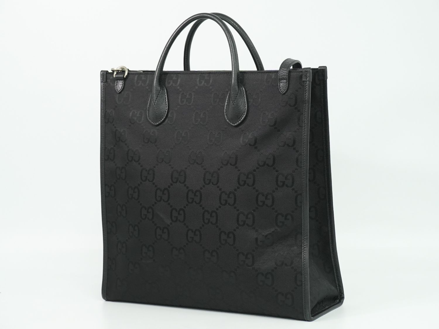 本物 グッチ GUCCI オフザグリッド GGナイロン 2WAY ショルダーバッグ