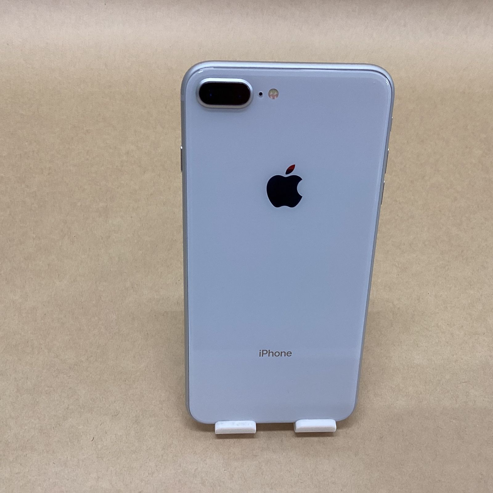 iPhone 8 Plus シルバー 64GB SIMなし バッテリー77% iPhone 8 Plus シルバー 64GB SIMなし バッテリー77% iPhone 8 Plus