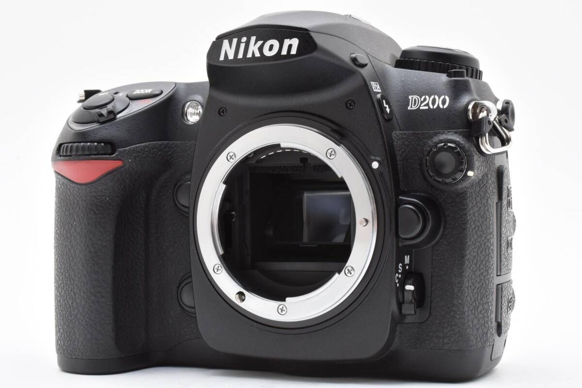 ショット数2 682 回 ニコン Nikon D 200 ボディ W 0955＃3242