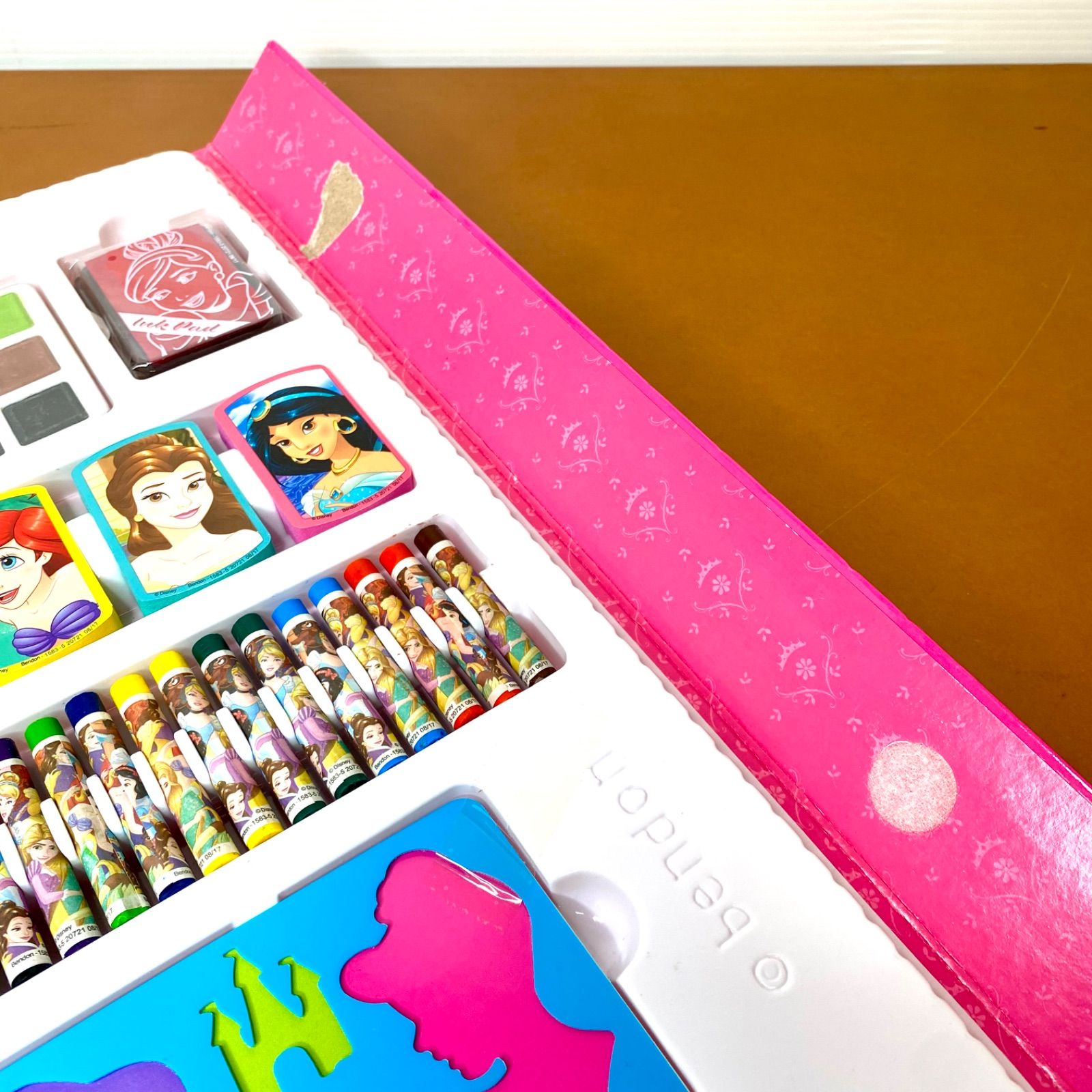 ゆうちゃん様おまとめ専用(*´꒳`*) ディズニー　文具メモセット ゆうちゃん様おまとめ専用(*´꒳`*) ディズニー 文具メモセット