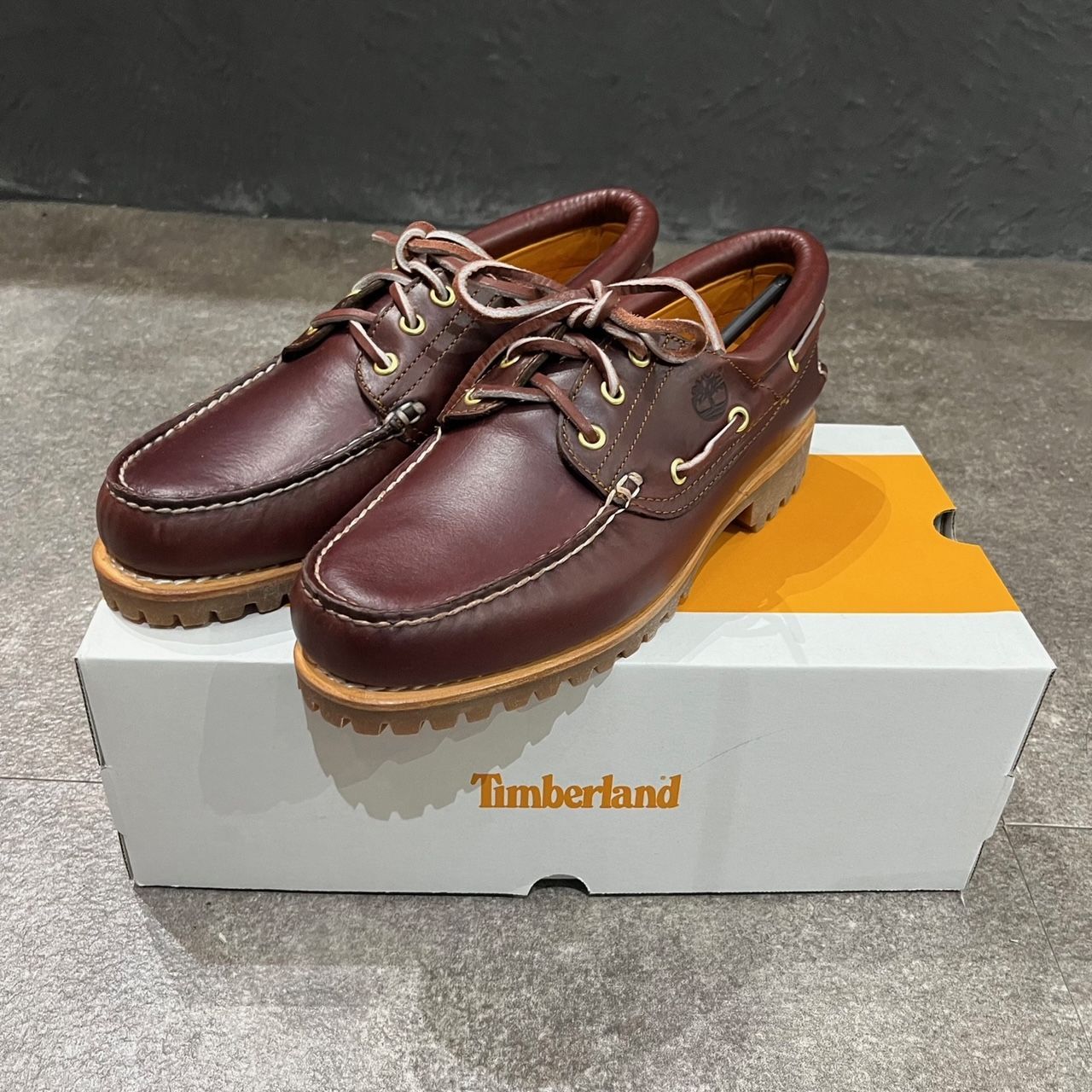 新品 Timberland 3 Eye Classic Lug Burgundy 050009 スリーアイ モカシン クラシックラグ レザー シューズ  短靴 ティンバーランド 26cm 63301A - メルカリ