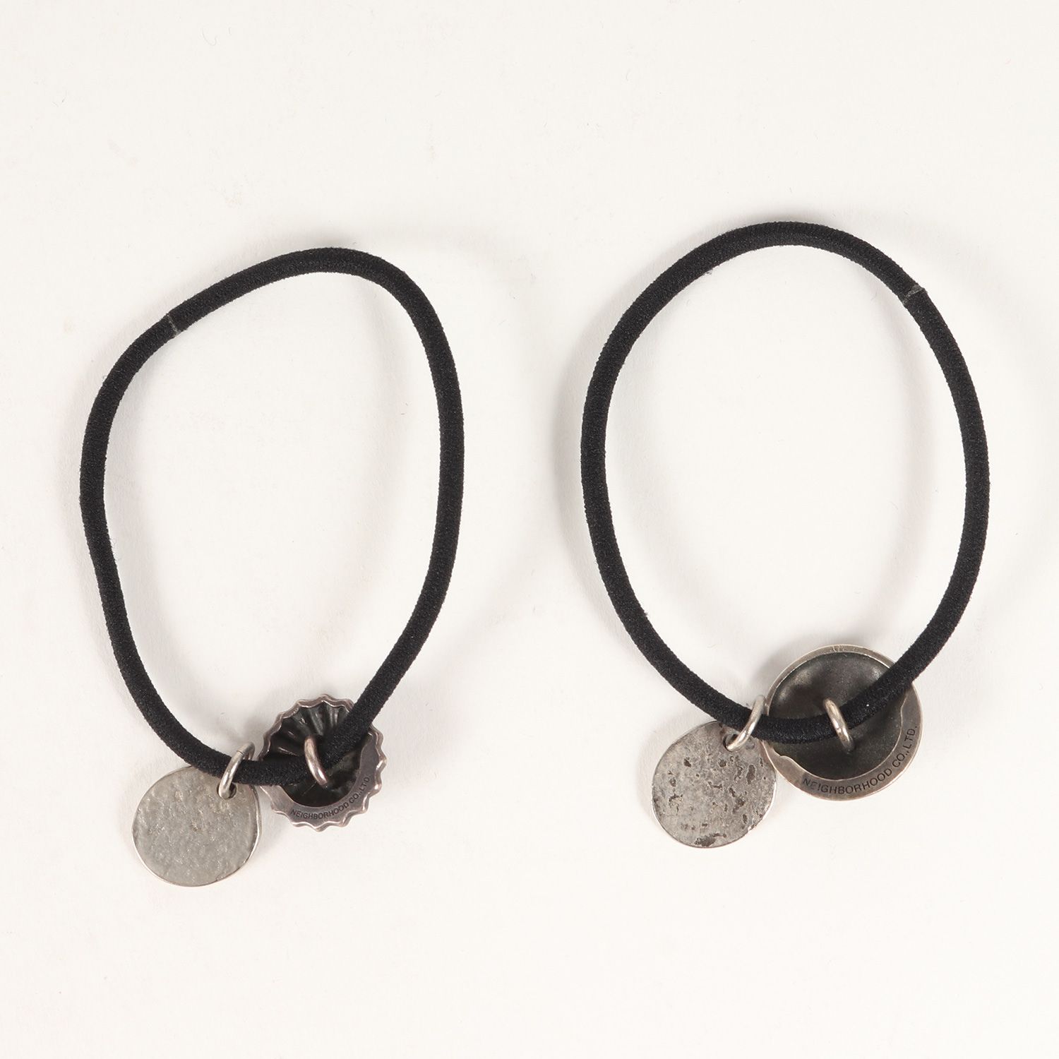 【未使用】neighborhood ヘアアクセサリー NEIGHBORHOOD ネイバーフッド コンチョ付き ヘアゴム 2点セット