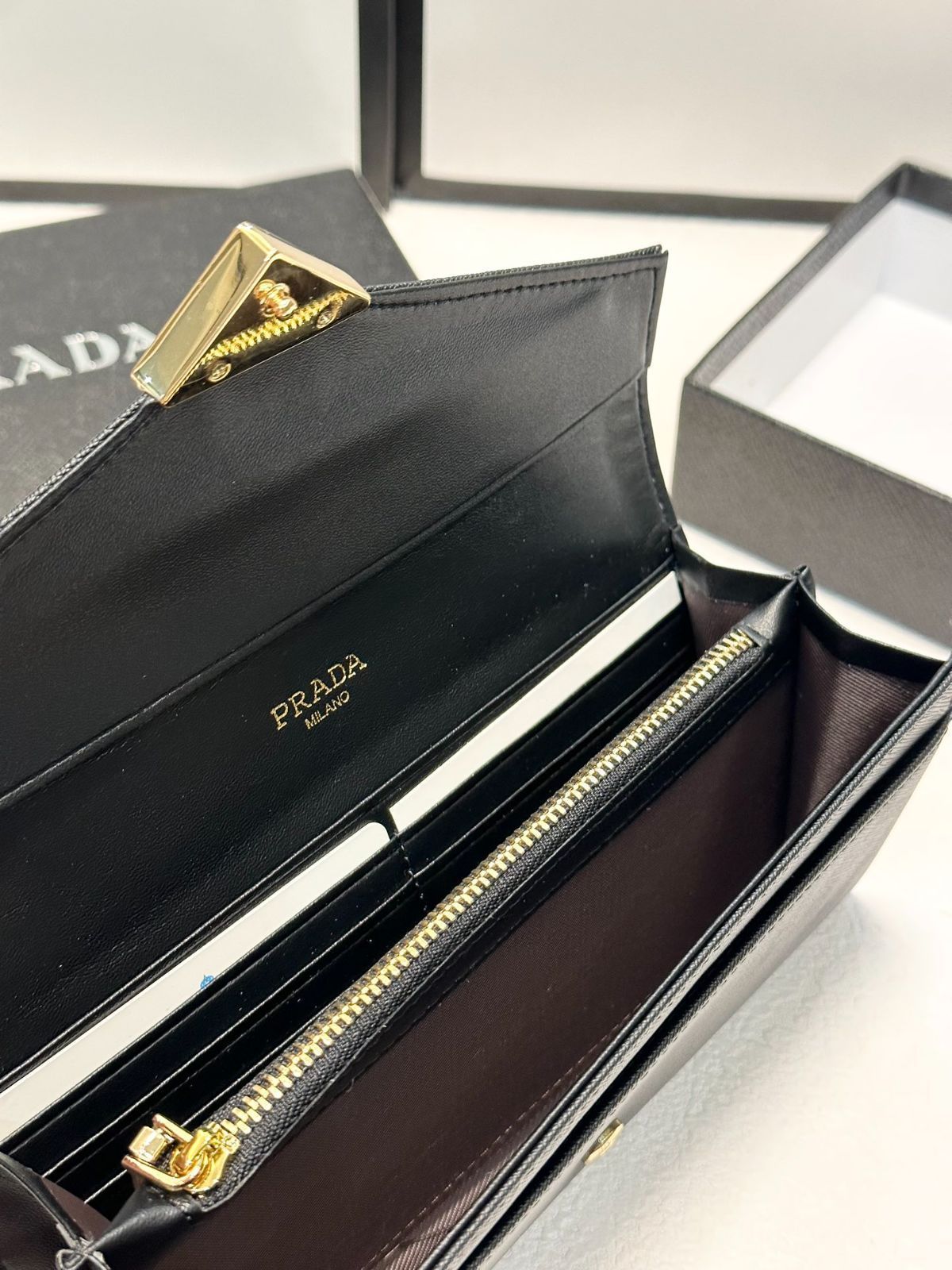 今日特価】PRADA プラダ バッグ 送料無料 在庫限定セール価格