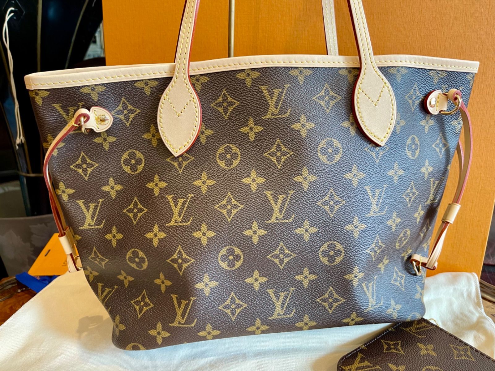 新古品 】 LOUIS VUITTON ネヴァーフルPM モノグラム M46979 ルイ