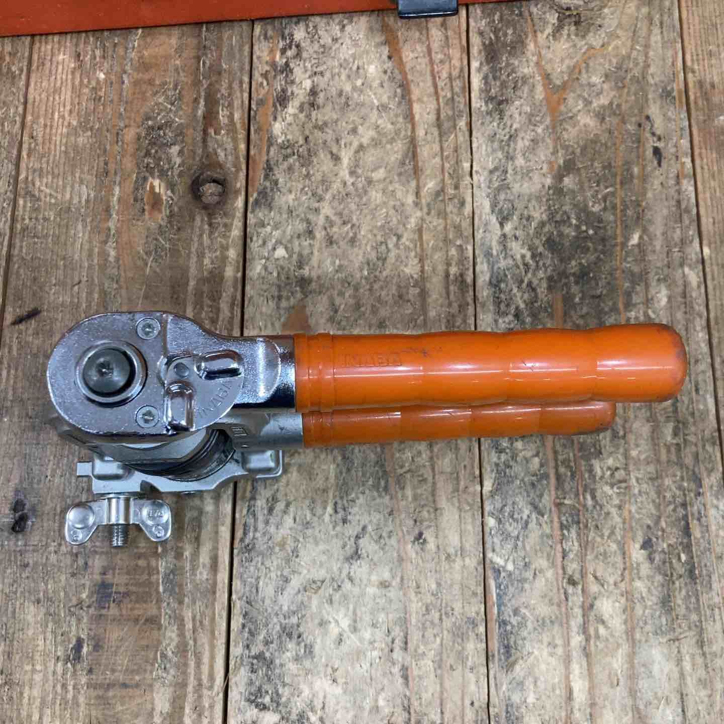 ◇因幡電工(INABA) ロングフレキつば出し機 TM-135【草加店】 TM】ロングフレキツバ出し機（BOX付） | 製品情報 | 因幡電工 INABA