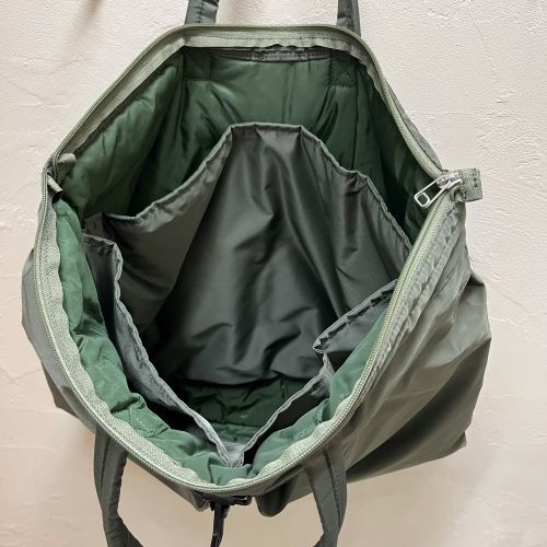 YAECA ヤエカ LIKE WEAR ナイロン ヘルメットバッグ カーキ 【代官山09