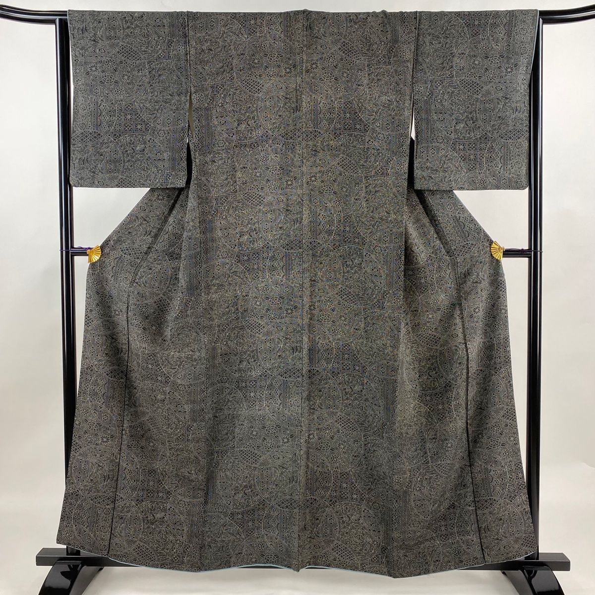 小紋 身丈159cm 裄丈65.5cm M 袷 花唐草 鳥 黒灰 正絹 名品