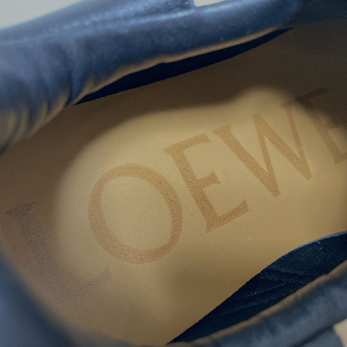 LOEWE(ロエベ) スニーカー 35 レディース - ベージュ×黒 レザー - メルカリ 