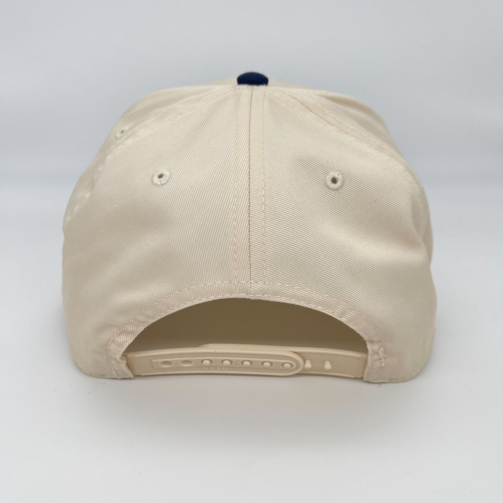 入手困難】DELINQUENT BROS LAキャップ新品未使用