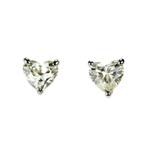 Pt900 ハートシェイプ ダイヤモンド ピアス 0.30ct - メルカリ