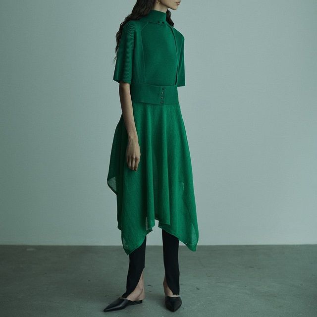 新品 TAN タン 21AW 日本製 FLUFFY ONEPIECE & TOPS APRICOT ニットワンピース トップス アプリコット TN21AW002 Free BLACK トップス 新品 TAN タン 21AW 日本製 FLUFFY ONEPIECE & TOPS APRICOT ニット