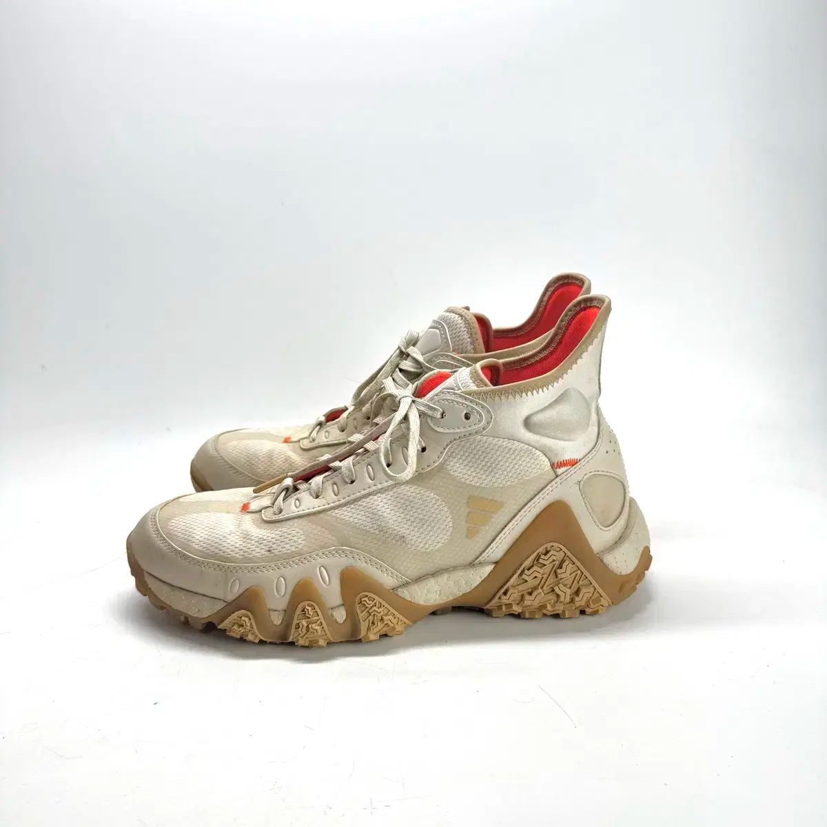 【新品に近い】ECCO エコーBIOM C4 BOA WHITE 25.5cm アディダス 中毒者 ハイブースト ゴルフシューズ adidas ゴルフ