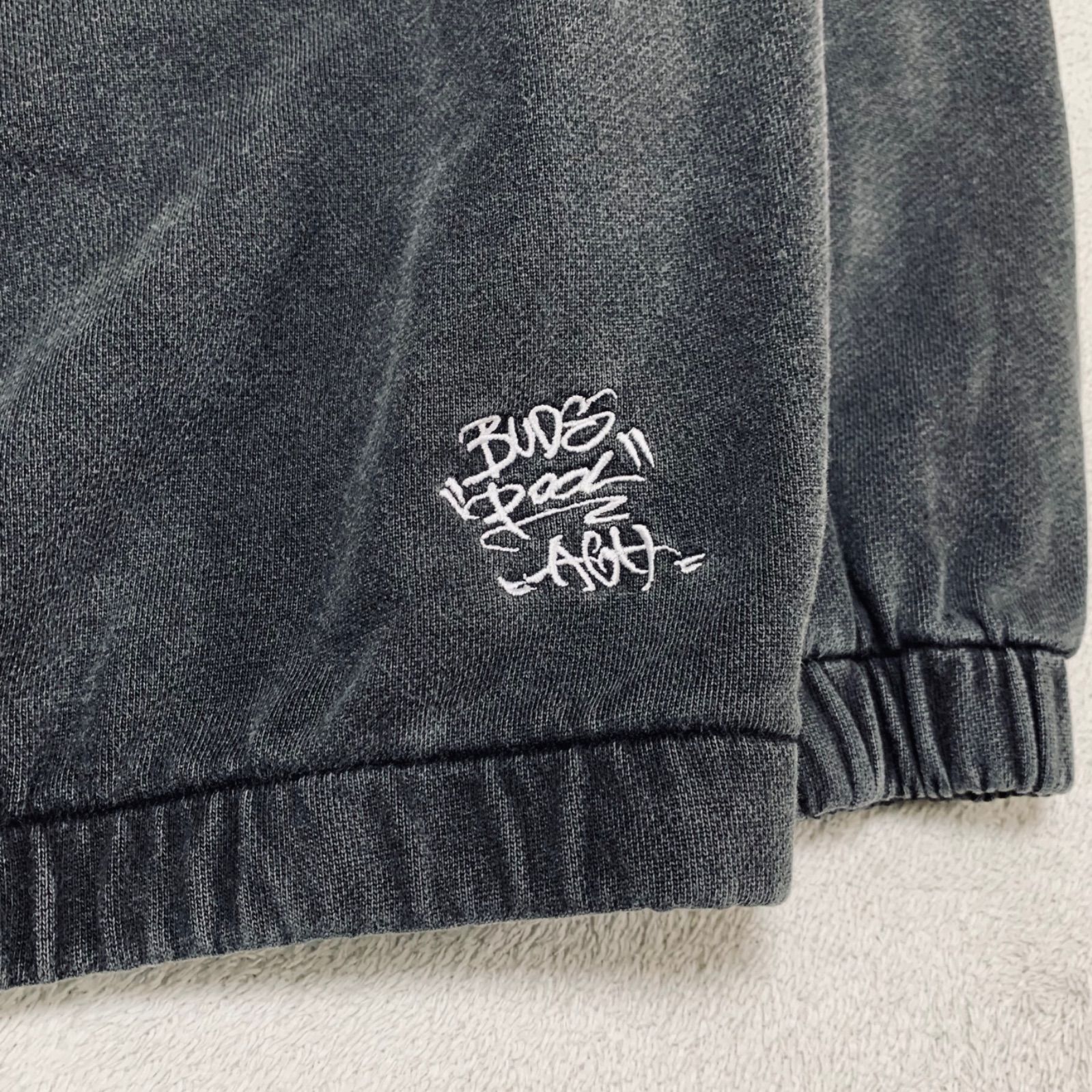 HOODED SWEAT