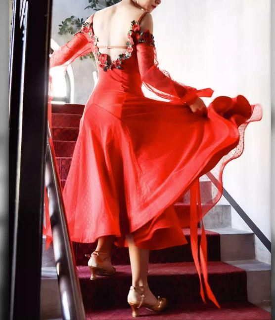 新色 社交ダンスドレス モダンダンス ホワイト レッド 華やかな