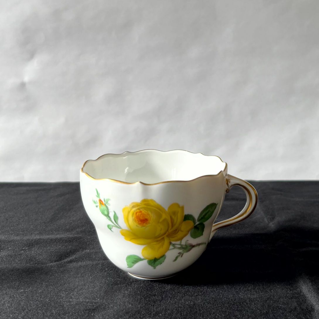 ★美品【Meissen】マイセンの金縁 イエローローズの器 Yahoo!オークション -「マイセン イエローローズ」の落札相場