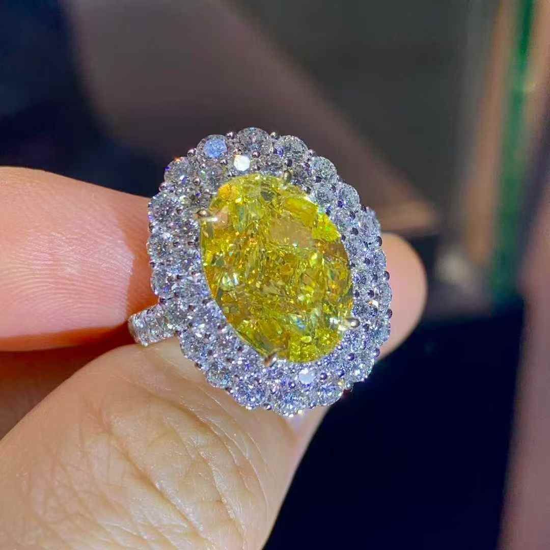 英国王室御用達 ガラード（Garrard）ルビー＆ダイヤモンド・クラスター