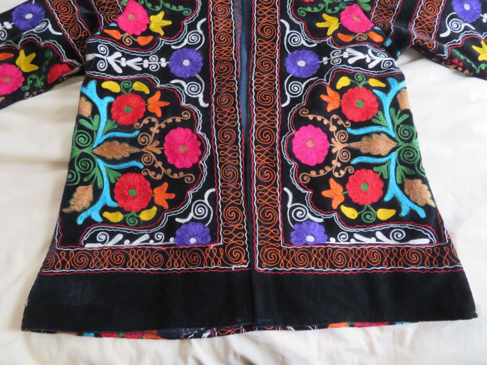 スザニ ジャケット 花柄 ベロア 民族衣装 花柄 個性的 個性派 ヴィンテージ