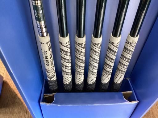 中古】 ブリヂストン PHYZ(2013) 6S アイアンセット IR PZ-503I