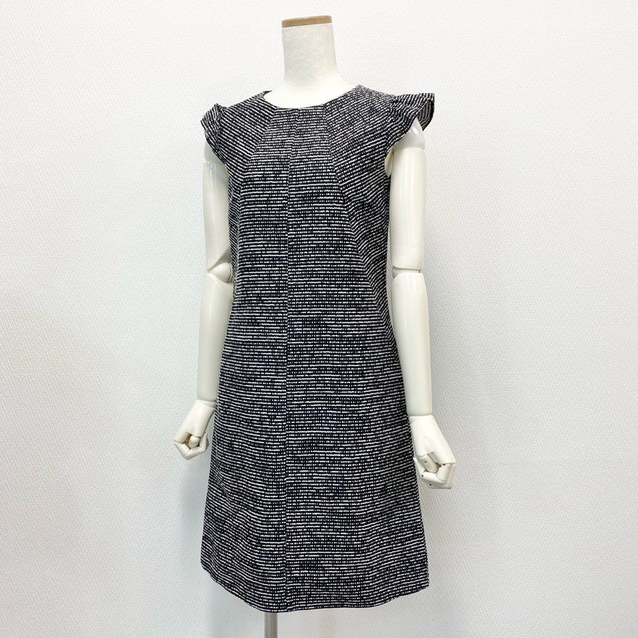 Reneワンピース38 Rene ルネ ベーシック basic レース襟 ワンピース ひざ丈 ミディ