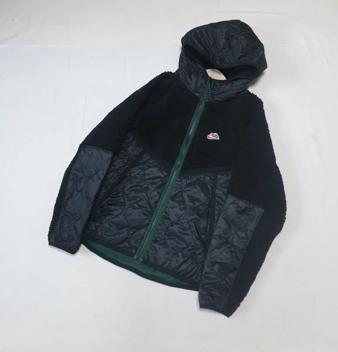 Nike(ナイキ） ヘリテージ シェルパ フーディー パーカー ジャケット