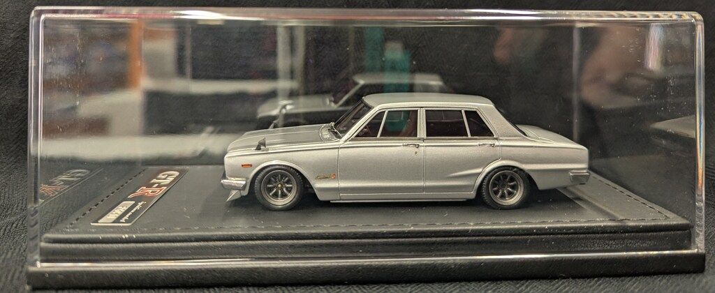 ignition model 1/43 Nissan Skyline 2000 GT-R (PGC10) Silver 1970