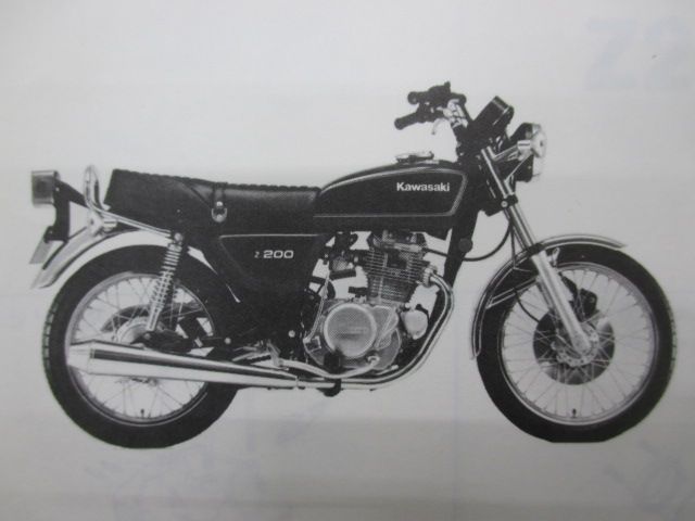 Z200 パーツリスト Z200-A1 A2 A3 カワサキ 正規 中古 バイク 整備書