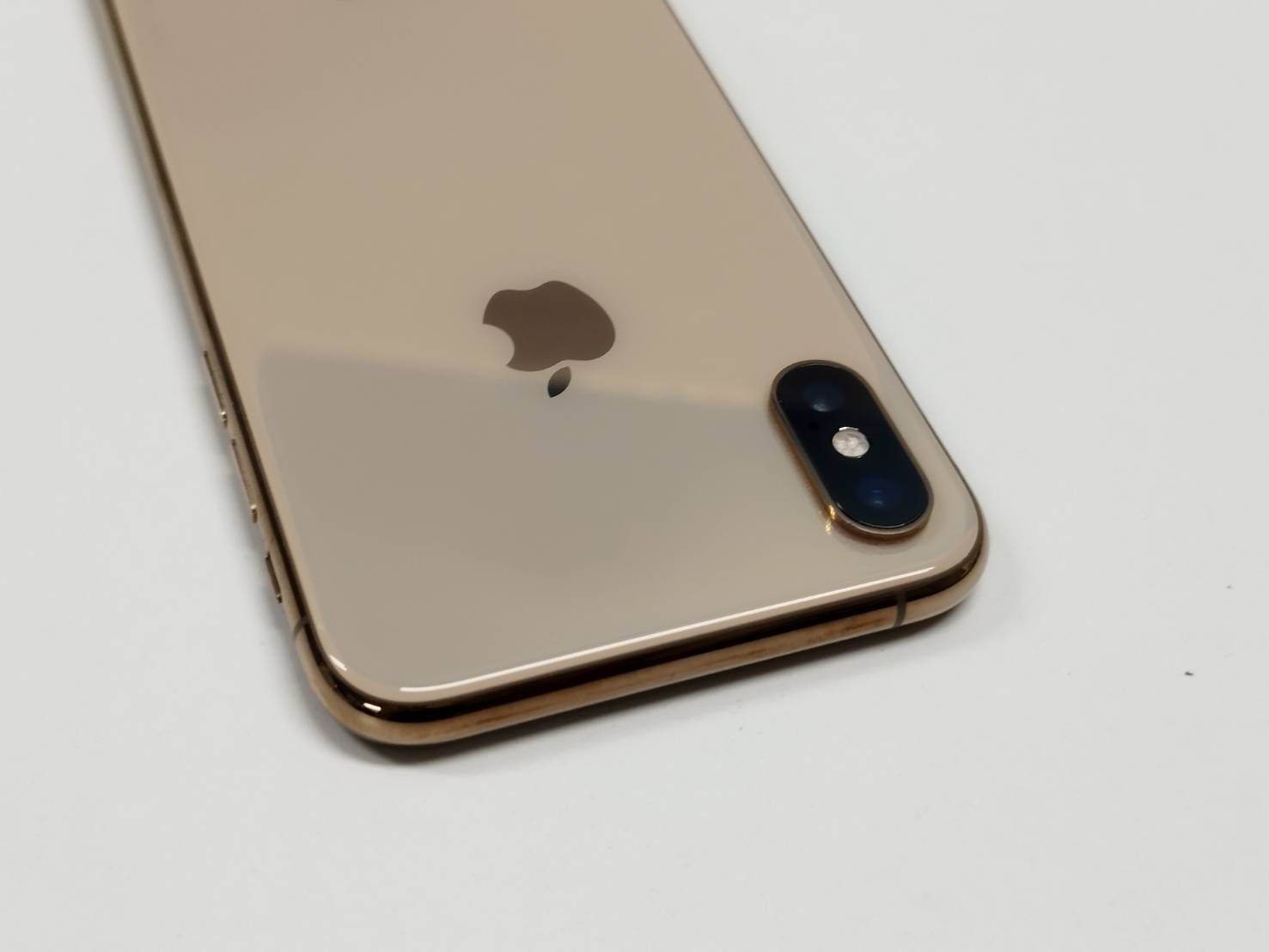 iPhoneXs 512GB ゴールド SIMフリー 【公式通販】
