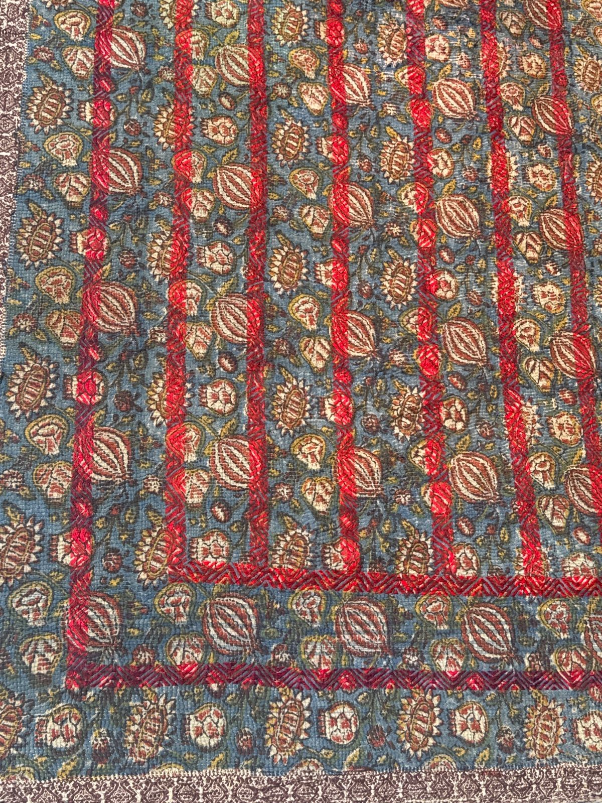 ラリーキルト カンタ刺繍