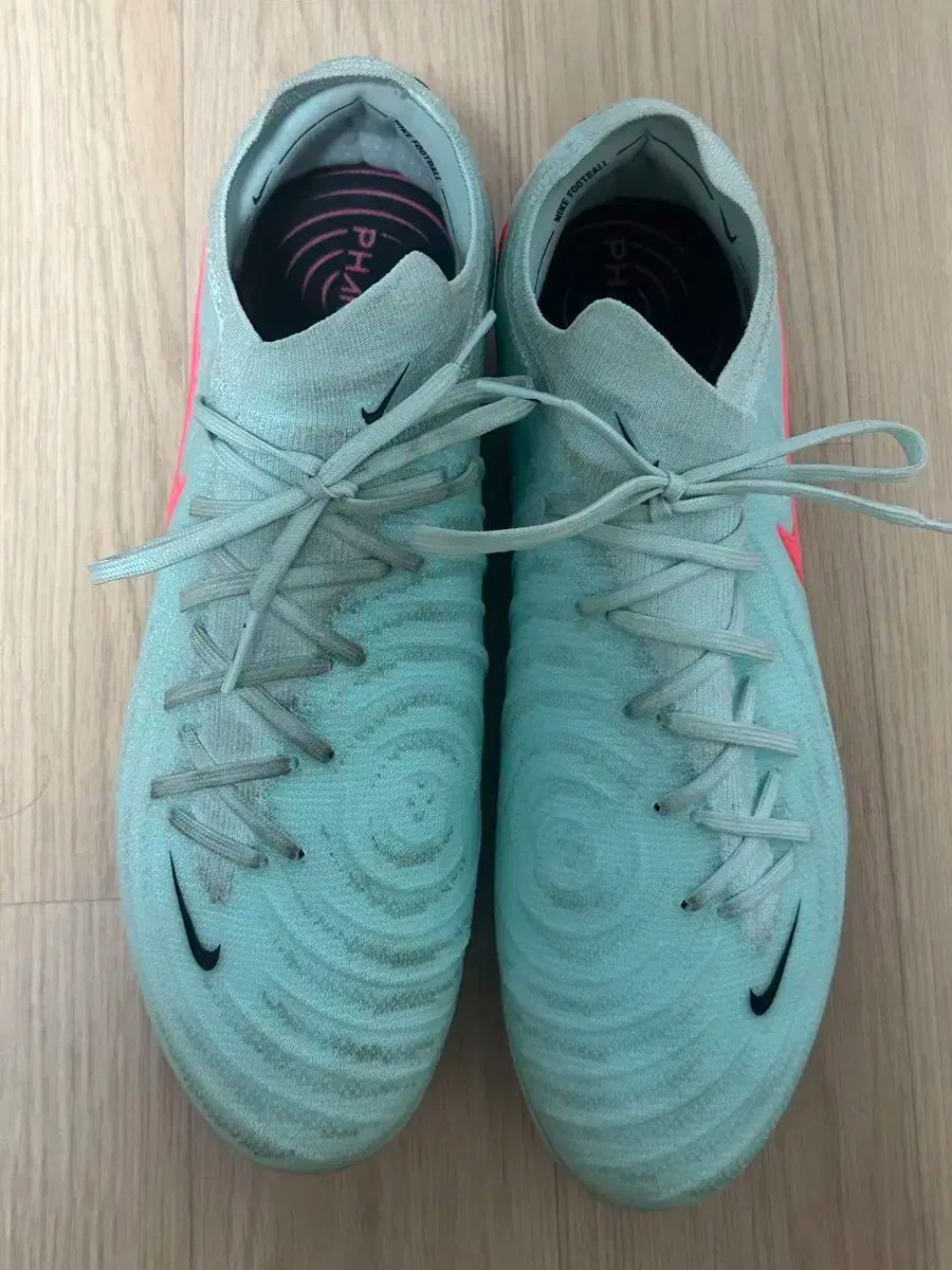 NIKE ナイキ ファントム エリート gx2 280