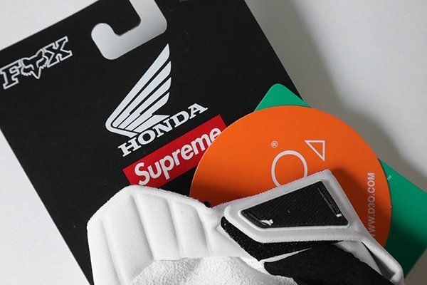 【新品】【限定】Supreme Fox Racing グローブ S HONDA Supreme/Honda Fox Racing Gloves - UG.SHAFT