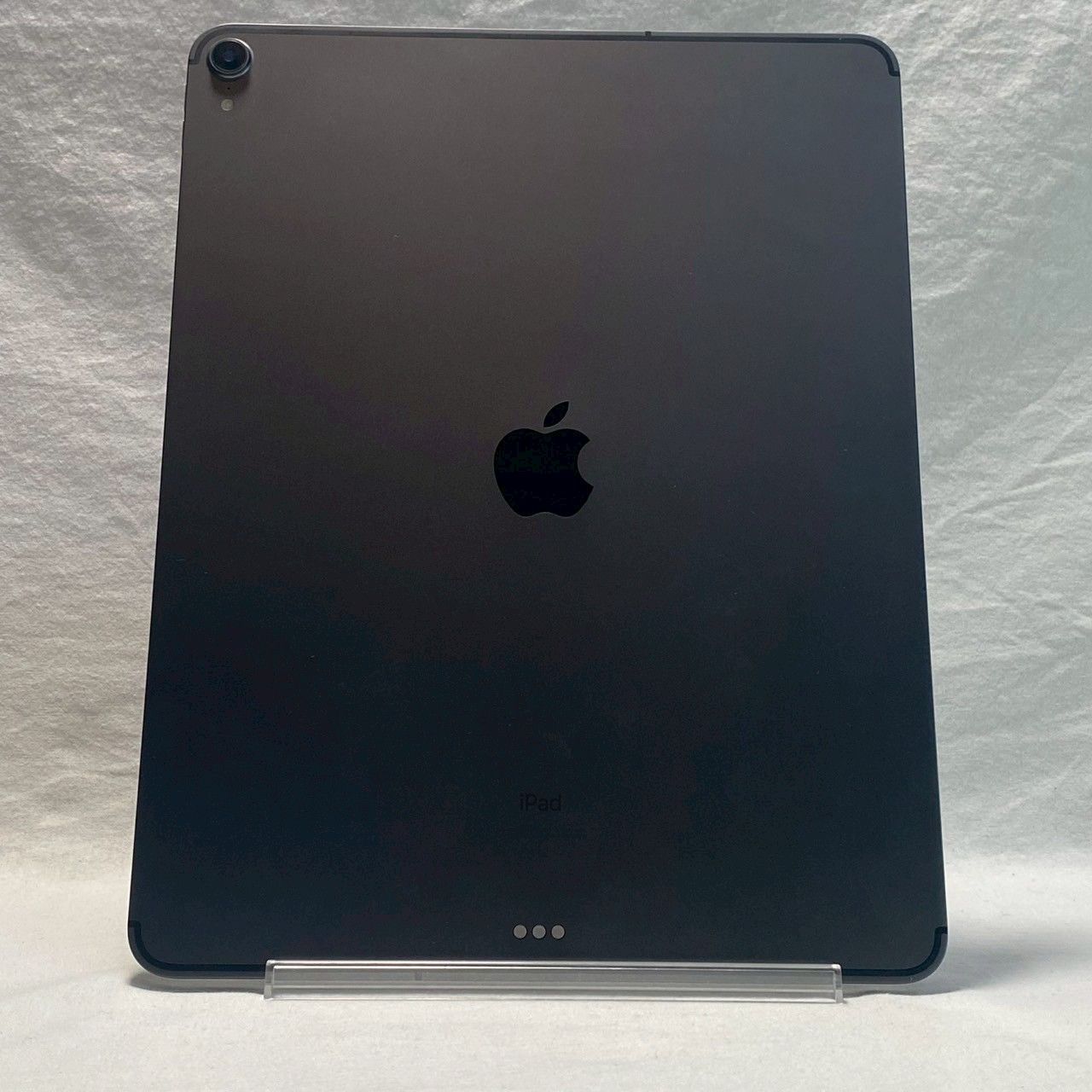 iPad pro 12.9　SIMフリー　64GB 第3世代　スペースグレー Amazon.co.jp: 【整備済み品】Apple iPad Pro 12.9インチ (第3